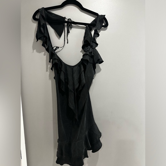 Sz S Rat & Boa Aliya ruffle dress. Asymmetrical and elegant. 100% silk - Picture 3 of 7